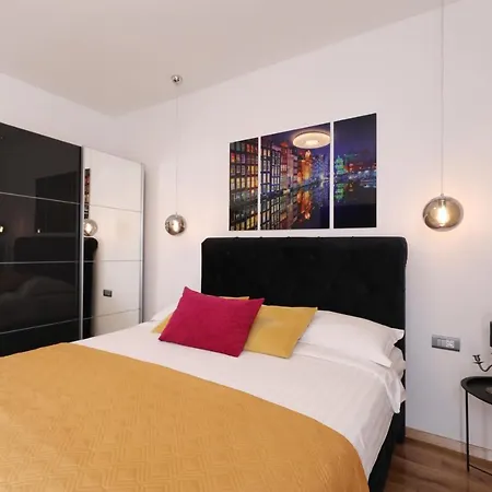 Dalmatino Apartamento