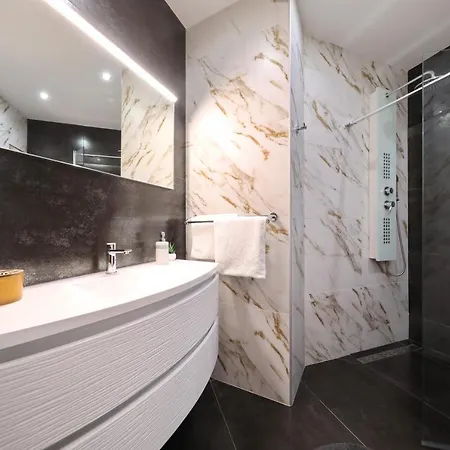 Dalmatino Apartamento Pakoštane