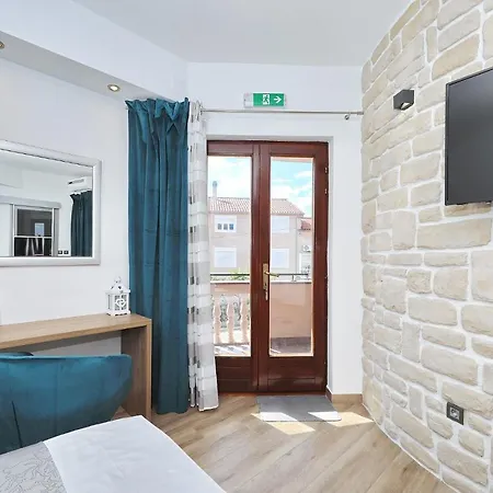 Dalmatino Pakoštane