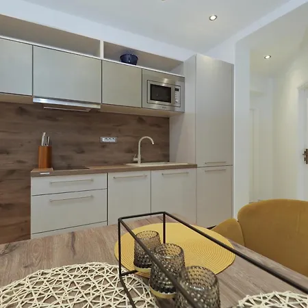 アパート Dalmatino Pakoštane