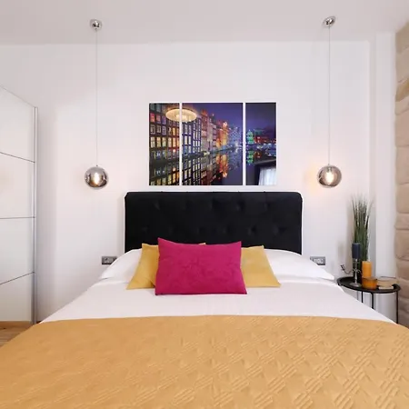 アパート Dalmatino