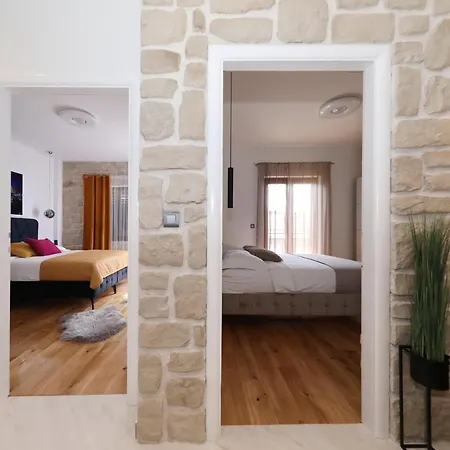 Dalmatino Apartment