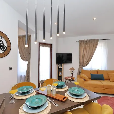 Apartment Dalmatino