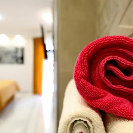 Dalmatino Apartment *