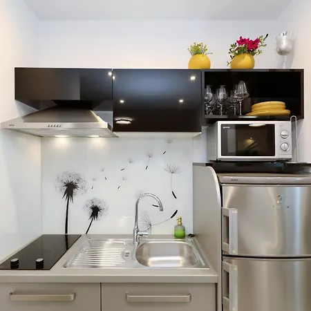 Dalmatino Apartment Pakostane