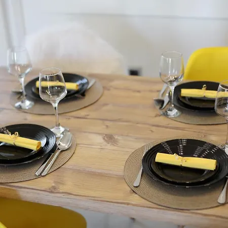 Dalmatino פאקוסטאן