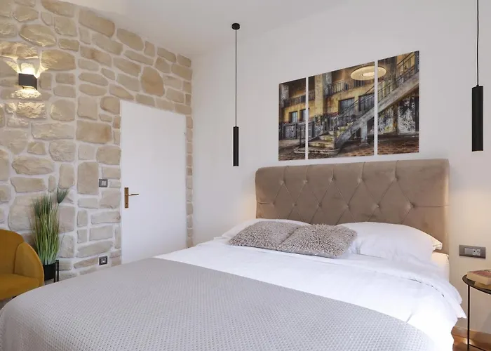 Dalmatino Апартаменты *