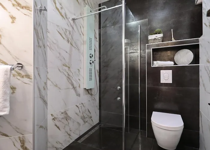 Dalmatino * Пакоштане