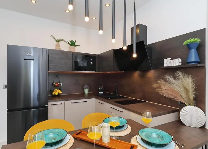 Dalmatino Пакоштане