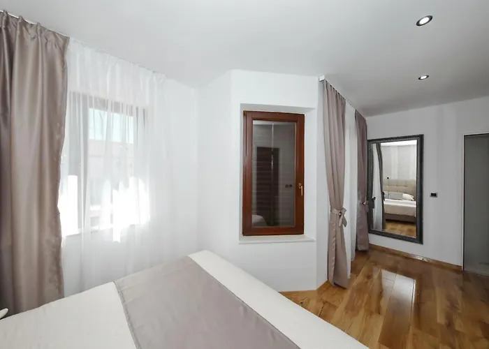 公寓 Dalmatino Pakoštane