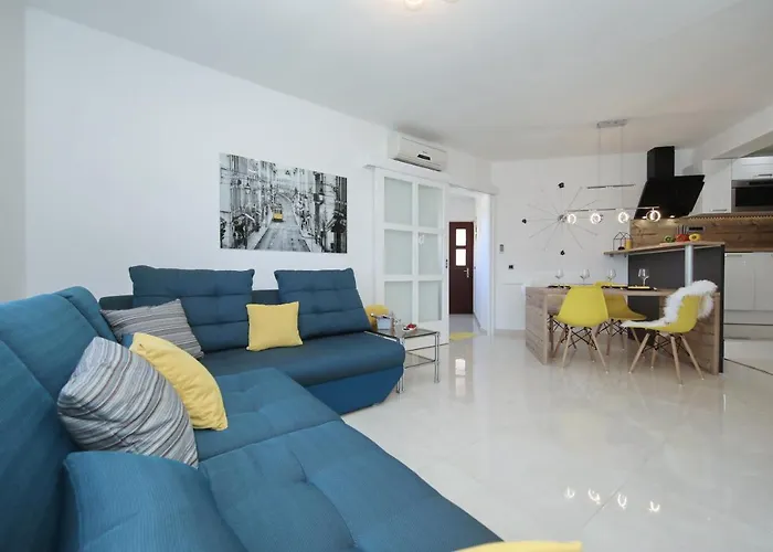 Апартаменты Dalmatino Пакоштане