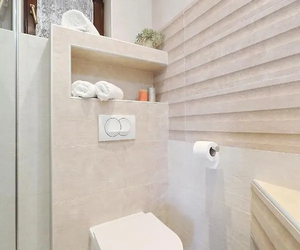 公寓 Dalmatino Pakoštane